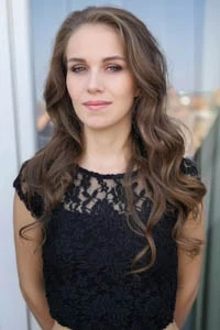 Nela Decker